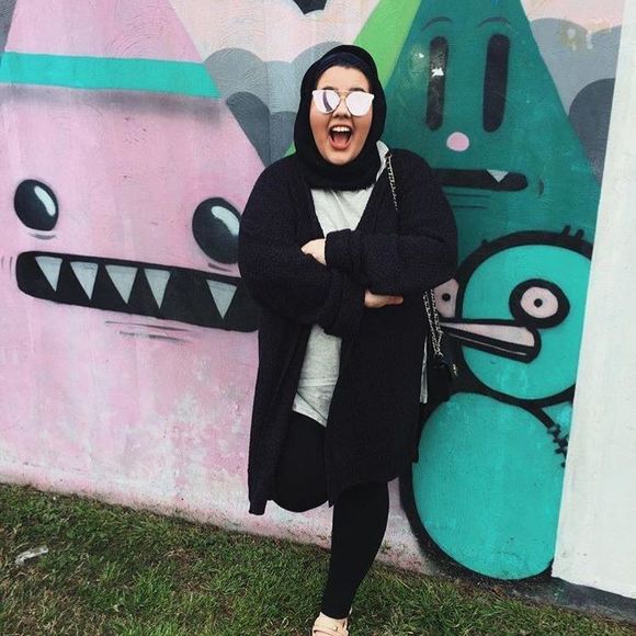 Meet your Posher, Jasmin - Picture 1 of 1